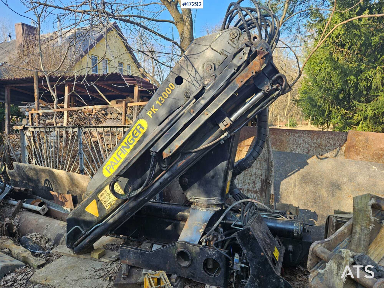 PALFINGER PK 13000 hydraulic crane (1997) - Kraana-manipulaator: pilt 1 PALFINGER PK 13000 hydraulic crane (1997) - Kraana-manipulaator: pilt 1