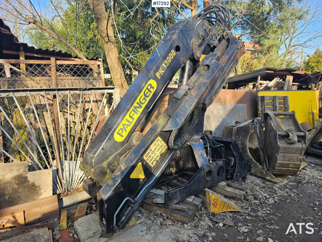 PALFINGER PK 13000 hydraulic crane (1997) - Kraana-manipulaator: pilt 2 PALFINGER PK 13000 hydraulic crane (1997) - Kraana-manipulaator: pilt 2