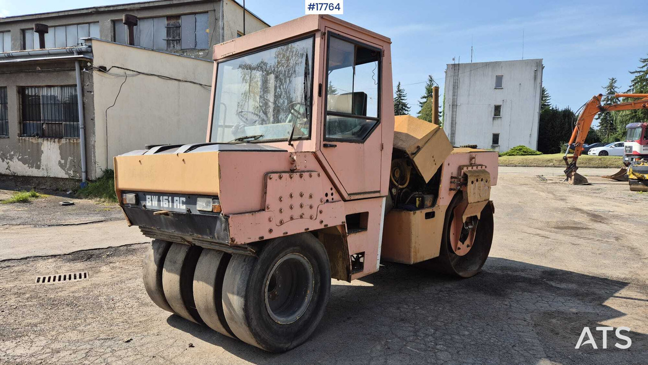 Single-drum road roller BOMAG BW 161AC (1990) - Kombineeritud rull: pilt 4 Single-drum road roller BOMAG BW 161AC (1990) - Kombineeritud rull: pilt 4