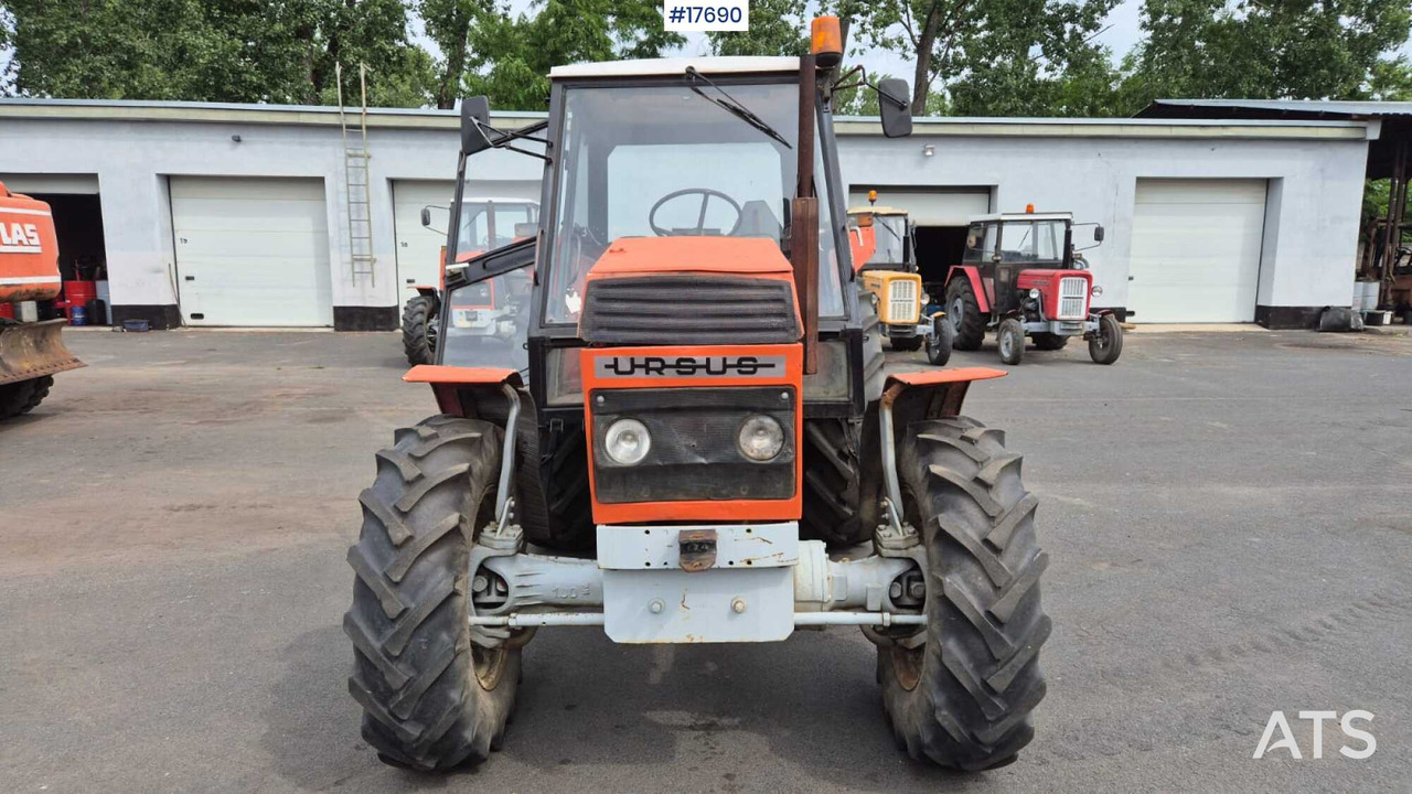 URSUS 914 tractor (1989) - Traktor: pilt 2 URSUS 914 tractor (1989) - Traktor: pilt 2