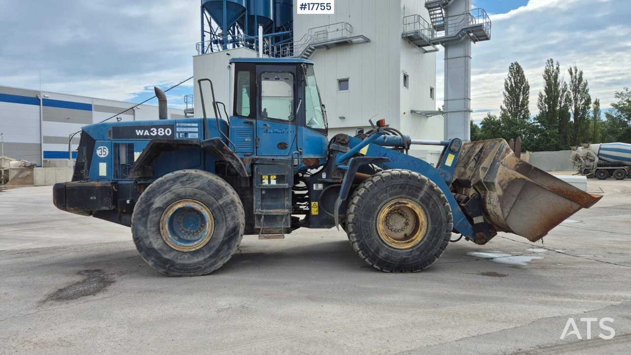 Wheel loader KOMATSU WA380 5H (2002) - Rataslaadur: pilt 5 Wheel loader KOMATSU WA380 5H (2002) - Rataslaadur: pilt 5