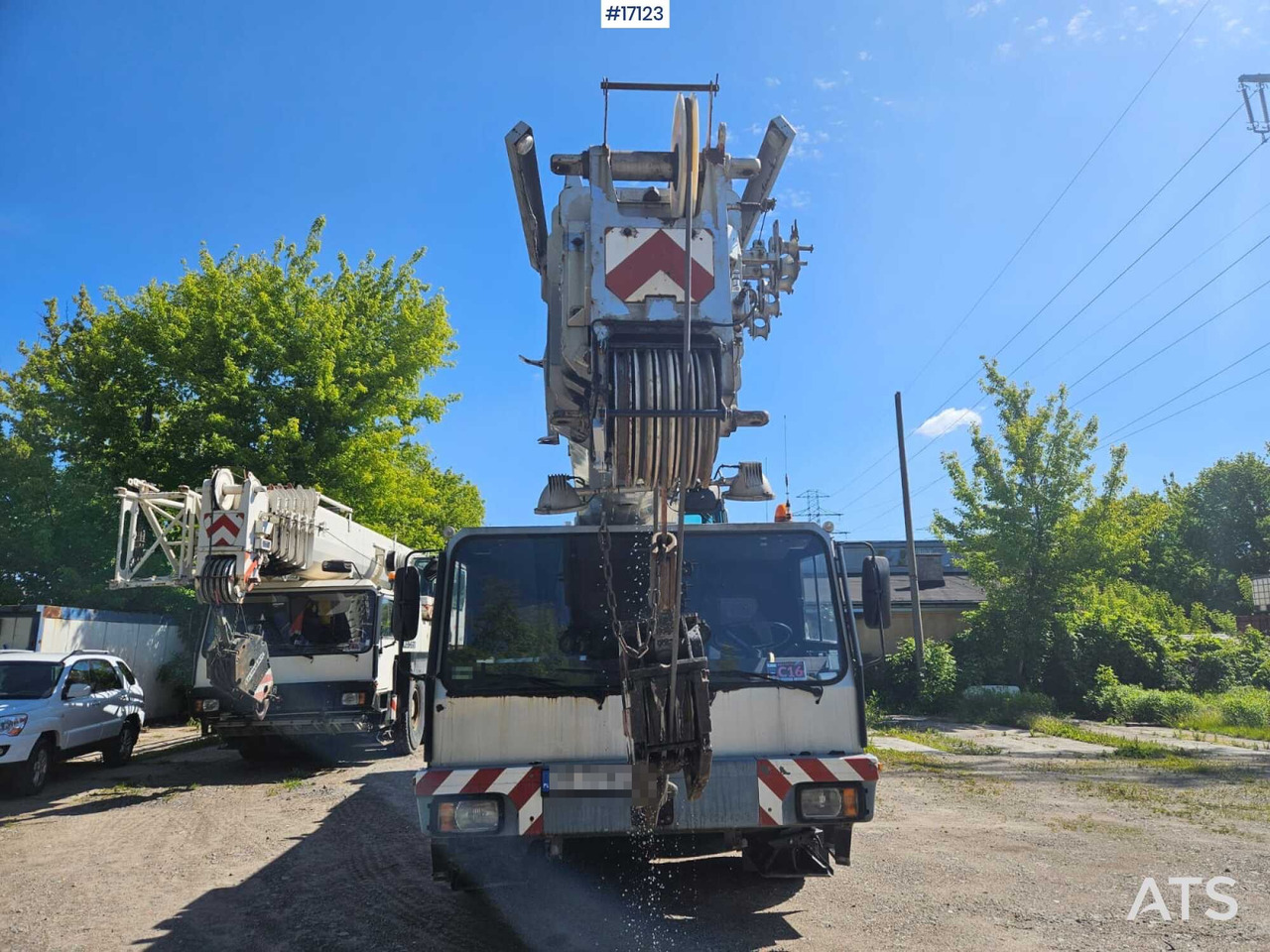 Żuraw samochodowy Liebherr 1050-1 (1995) - Kraanaga veoauto: pilt 3 Żuraw samochodowy Liebherr 1050-1 (1995) - Kraanaga veoauto: pilt 3