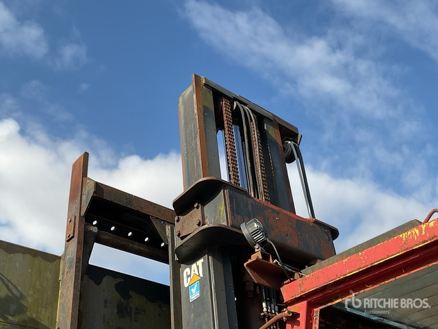 1990 Cat V-300B 9000 kg Container Handler - Konteinerite käitleja: pilt 4 1990 Cat V-300B 9000 kg Container Handler - Konteinerite käitleja: pilt 4