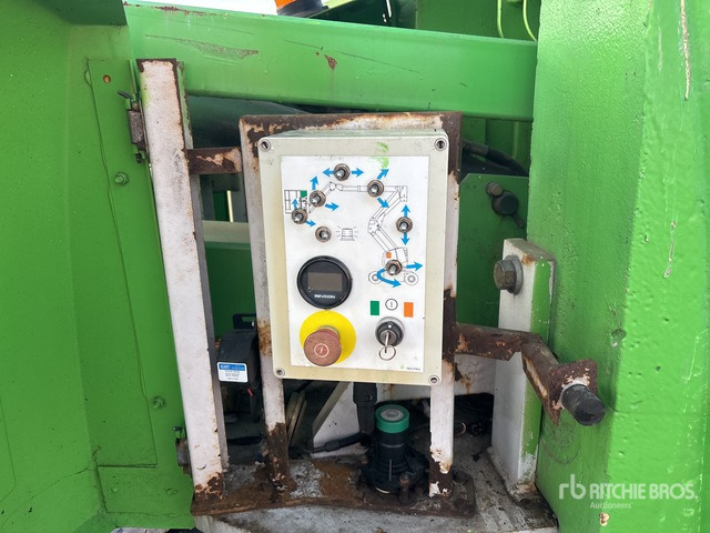 2006 Haulotte HA12IP 2WD Electric Articulating Boom Lift - Liigendpoom: pilt 5 2006 Haulotte HA12IP 2WD Electric Articulating Boom Lift - Liigendpoom: pilt 5