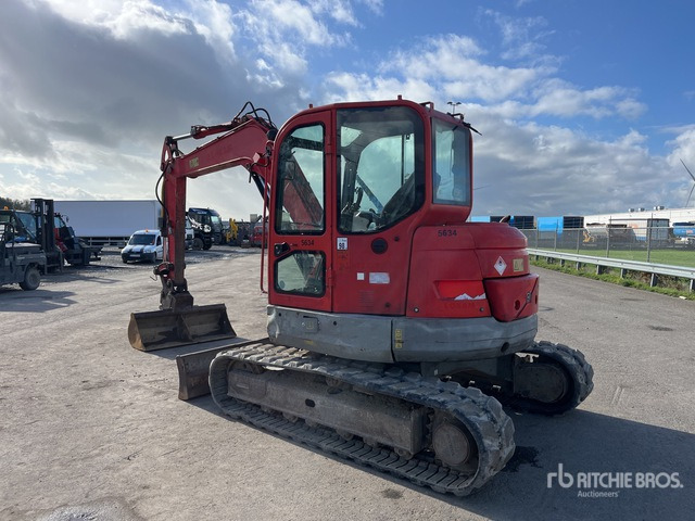 2010 Volvo ECR88 Rupsgraafmachine - Lintekskavaator: pilt 3 2010 Volvo ECR88 Rupsgraafmachine - Lintekskavaator: pilt 3