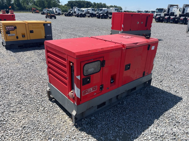 2012 Atlas Copco QAS40 40 kVA Skid-Mounted Generator Set - Generaatorikomplekt: pilt 1 2012 Atlas Copco QAS40 40 kVA Skid-Mounted Generator Set - Generaatorikomplekt: pilt 1