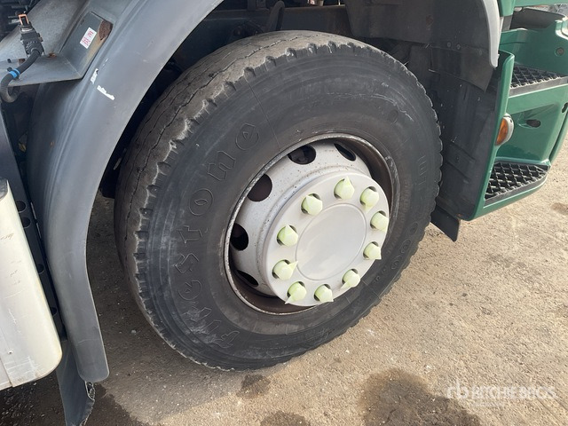 2012 Renault Premium 6x2 Sleeper Cab and Chassis - Kabiinišassiiga veoauto: pilt 5 2012 Renault Premium 6x2 Sleeper Cab and Chassis - Kabiinišassiiga veoauto: pilt 5