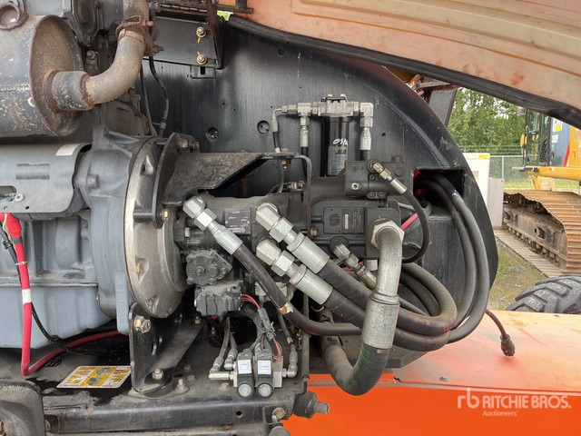 2013 JLG 860SJ 4WD Diesel Telescopic Boom Lift - Hooldusniiduk/ Multšer: pilt 5 2013 JLG 860SJ 4WD Diesel Telescopic Boom Lift - Hooldusniiduk/ Multšer: pilt 5
