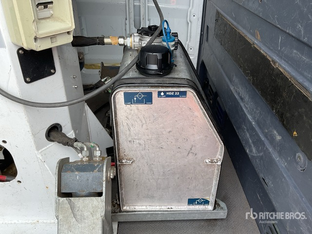 2013 Mercedes-Benz 2013 Danilift P130V Straight Bo ... Boom Truck - Veoautolt tõusev platvorm: pilt 4 2013 Mercedes-Benz 2013 Danilift P130V Straight Bo ... Boom Truck - Veoautolt tõusev platvorm: pilt 4