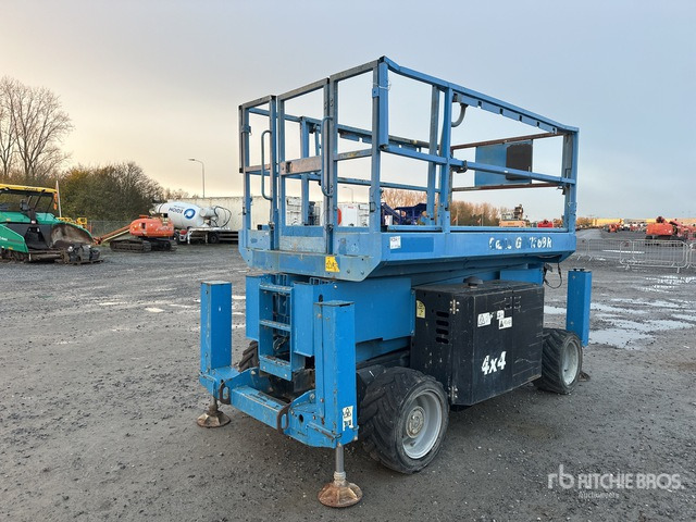 2015 Genie GS-3369RT 4x4 Diesel (Inoperable) Scissor Lift - Käärlift: pilt 3 2015 Genie GS-3369RT 4x4 Diesel (Inoperable) Scissor Lift - Käärlift: pilt 3