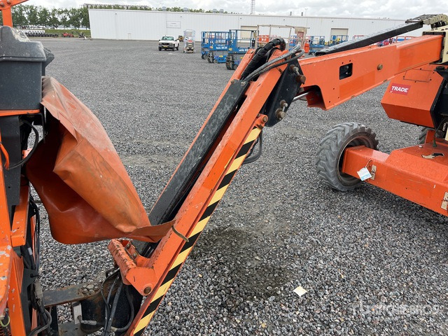 2015 JLG 340AJ 4WD Diesel Articulating Boom Lift - Liigendpoom: pilt 5 2015 JLG 340AJ 4WD Diesel Articulating Boom Lift - Liigendpoom: pilt 5