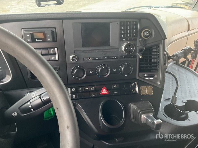 2015 Mercedes-Benz 2542 6x2 (Inoperable) Cab and Chassis - Kabiinišassiiga veoauto: pilt 4 2015 Mercedes-Benz 2542 6x2 (Inoperable) Cab and Chassis - Kabiinišassiiga veoauto: pilt 4