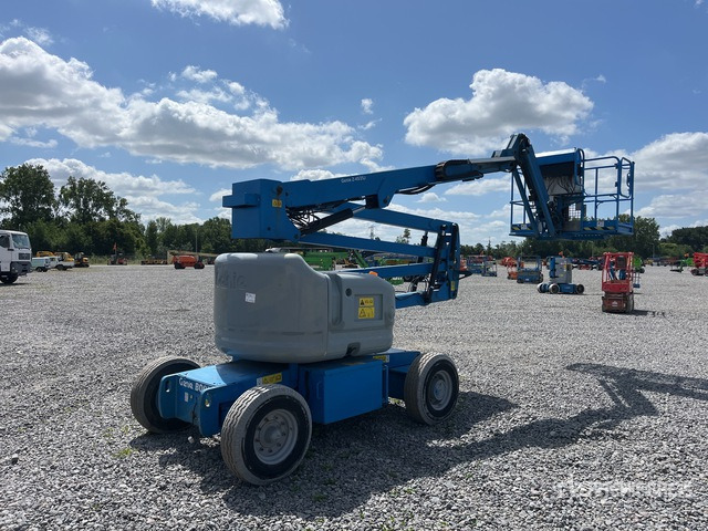 2016 Genie Z-45/25J 2WD Electric Articulating Boom Lift - Liigendpoom: pilt 1 2016 Genie Z-45/25J 2WD Electric Articulating Boom Lift - Liigendpoom: pilt 1