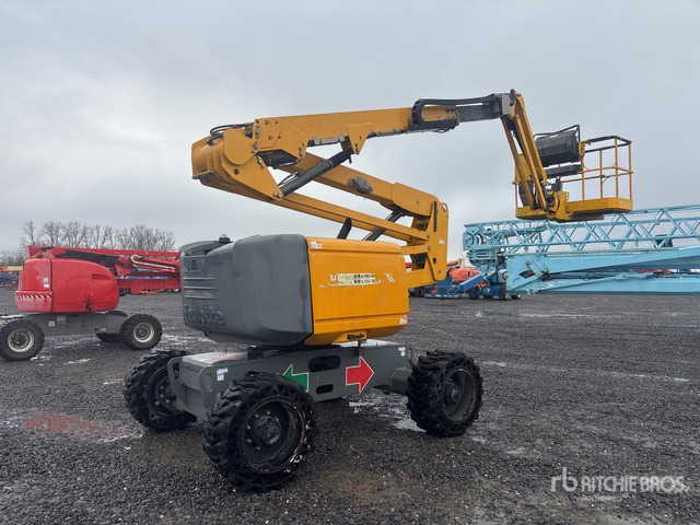 2020 Haulotte HA16RTJ 4WD Diesel Articulating Boom Lift - Liigendpoom: pilt 1 2020 Haulotte HA16RTJ 4WD Diesel Articulating Boom Lift - Liigendpoom: pilt 1