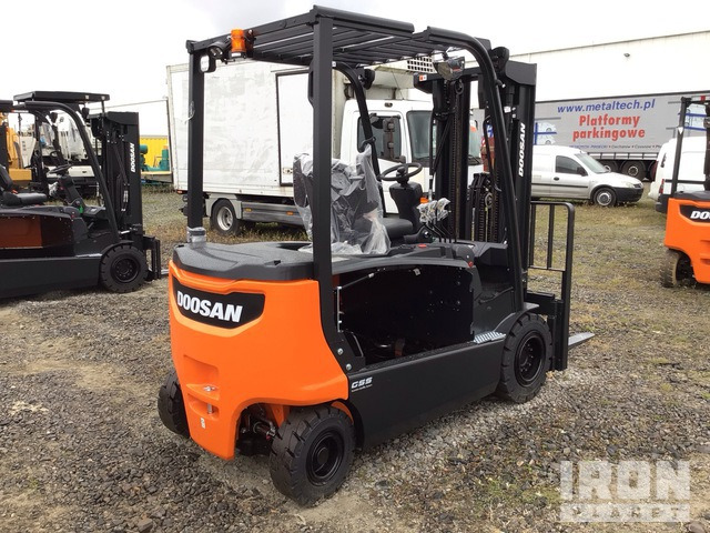 2023 Doosan B30X-7 PLUS 3000 kg (Unused) Electric Forklift - Elektritõstuk: pilt 4 2023 Doosan B30X-7 PLUS 3000 kg (Unused) Electric Forklift - Elektritõstuk: pilt 4