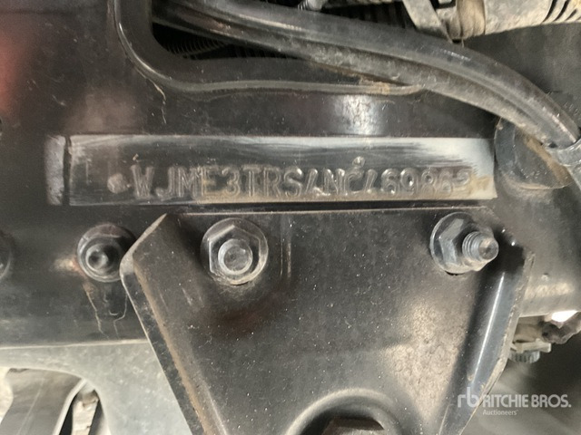 Iveco Trakker 380 Containervrachtwagen - Konteinerveduk/ Tõstukiga veoauto: pilt 3 Iveco Trakker 380 Containervrachtwagen - Konteinerveduk/ Tõstukiga veoauto: pilt 3