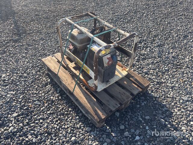 Sdmo R7.5T Generator Set - Generaatorikomplekt: pilt 2 Sdmo R7.5T Generator Set - Generaatorikomplekt: pilt 2