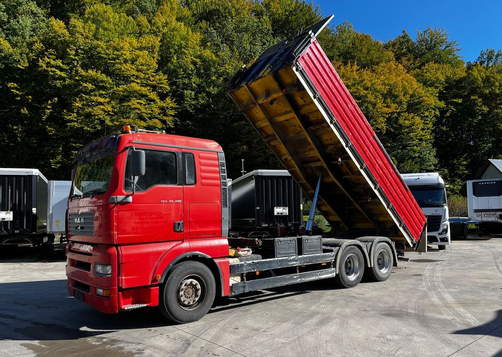 MAN TGA 26.480 // Wywrotka 3 stronna // 2004 Rok // 6x4 // Kiper Schwarzmuller // - Kallurauto: pilt 1 MAN TGA 26.480 // Wywrotka 3 stronna // 2004 Rok // 6x4 // Kiper Schwarzmuller // - Kallurauto: pilt 1