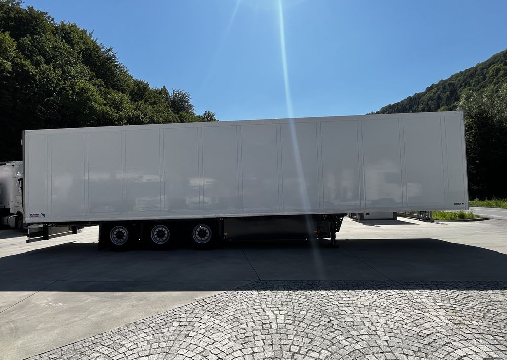 Schmitz Cargobull Chłodnia // 2010 Rok // 2 osie podnoszone // Doppelstock // Kosz paletowy // - Külmutiga poolhaagis: pilt 4 Schmitz Cargobull Chłodnia // 2010 Rok // 2 osie podnoszone // Doppelstock // Kosz paletowy // - Külmutiga poolhaagis: pilt 4