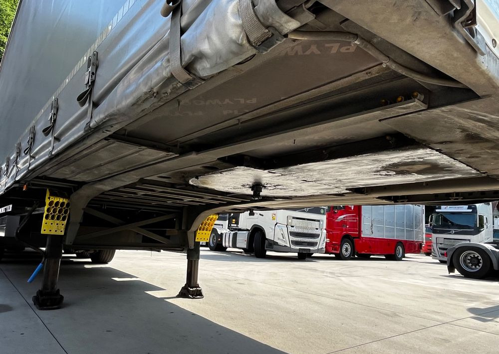 Schmitz Cargobull Mega // 2017 Rok // Oś podnoszona // Dobrze wyposażona // - Tentpoolhaagis: pilt 4 Schmitz Cargobull Mega // 2017 Rok // Oś podnoszona // Dobrze wyposażona // - Tentpoolhaagis: pilt 4