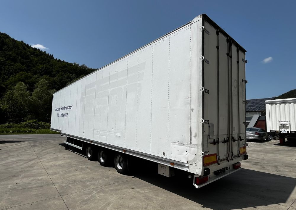 Talson Chłodnia Air Cargo // Carrier Maxima // 2006 Rok // Rolki // Przesyłki lotnicze // - Külmutiga poolhaagis: pilt 4 Talson Chłodnia Air Cargo // Carrier Maxima // 2006 Rok // Rolki // Przesyłki lotnicze // - Külmutiga poolhaagis: pilt 4