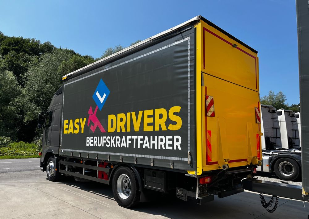 Volvo FH 420 4x2 // Zestaw + przyczepa Schwarzmuller // Jak Nowy // Niski przebieg // Automat // Idealny !!! - Tent veoauto: pilt 4 Volvo FH 420 4x2 // Zestaw + przyczepa Schwarzmuller // Jak Nowy // Niski przebieg // Automat // Idealny !!! - Tent veoauto: pilt 4