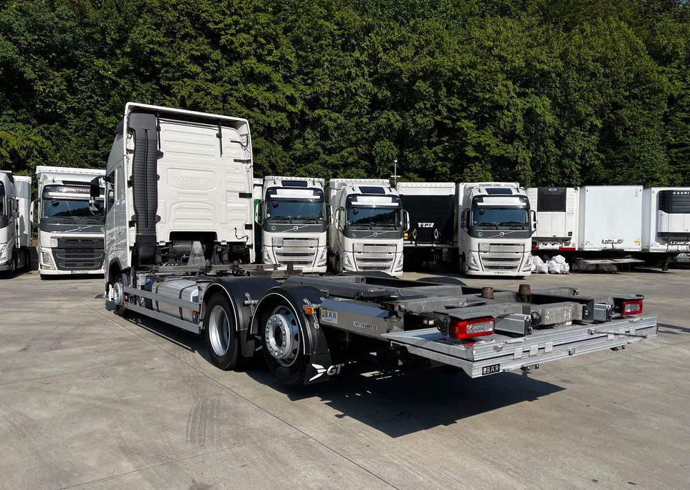 Volvo FH500 BDF 6x2 // Dolny zaczep // Euro 6 motor ! // New Face // XXL Cab // - Kabiinišassiiga veoauto: pilt 5 Volvo FH500 BDF 6x2 // Dolny zaczep // Euro 6 motor ! // New Face // XXL Cab // - Kabiinišassiiga veoauto: pilt 5