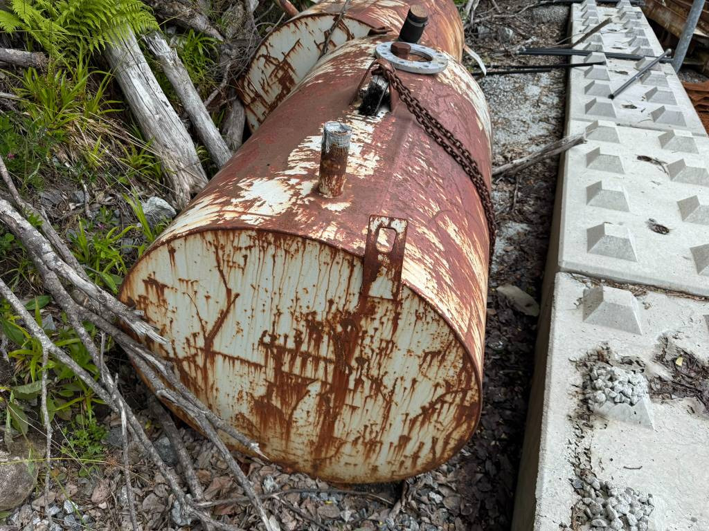 Annet Diesel tank 1000 liter - Säilitusmahuti: pilt 4 Annet Diesel tank 1000 liter - Säilitusmahuti: pilt 4