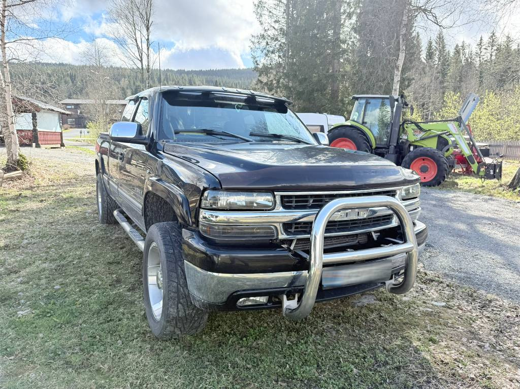 Chevrolet Silverado 2500 4x4 LT - Pikap: pilt 3 Chevrolet Silverado 2500 4x4 LT - Pikap: pilt 3