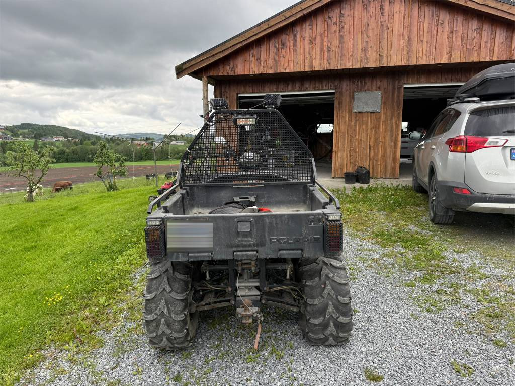 Polaris Sportsman 800 - ATV: pilt 4 Polaris Sportsman 800 - ATV: pilt 4