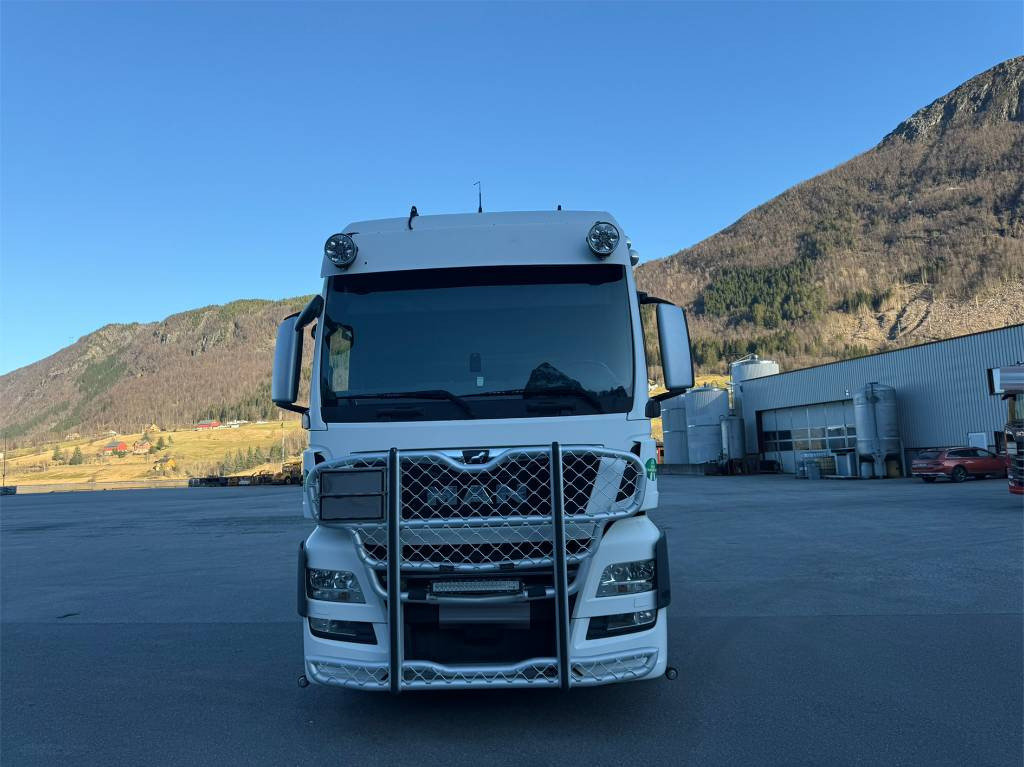 MAN TGX 26.640 6x4 - Sadulveok: pilt 2 MAN TGX 26.640 6x4 - Sadulveok: pilt 2