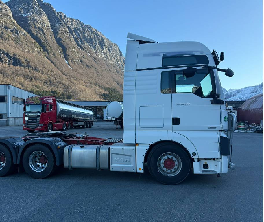 MAN TGX 26.640 6x4 - Sadulveok: pilt 4 MAN TGX 26.640 6x4 - Sadulveok: pilt 4