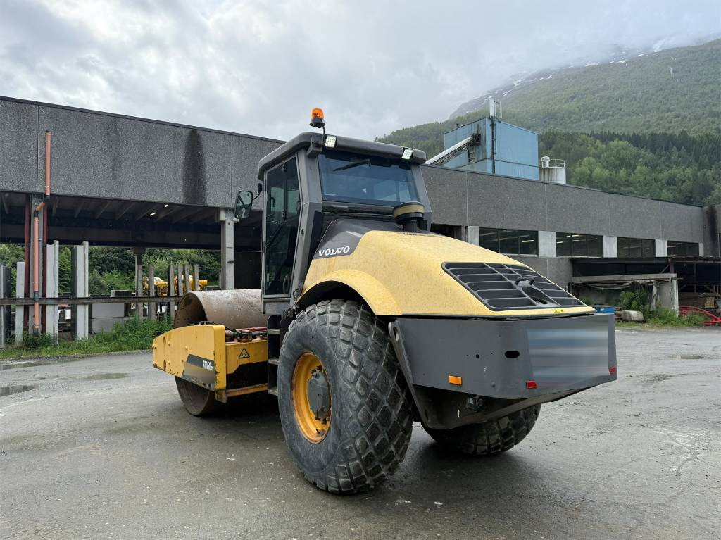Tihendaja Volvo SD 160 D X: pilt 8