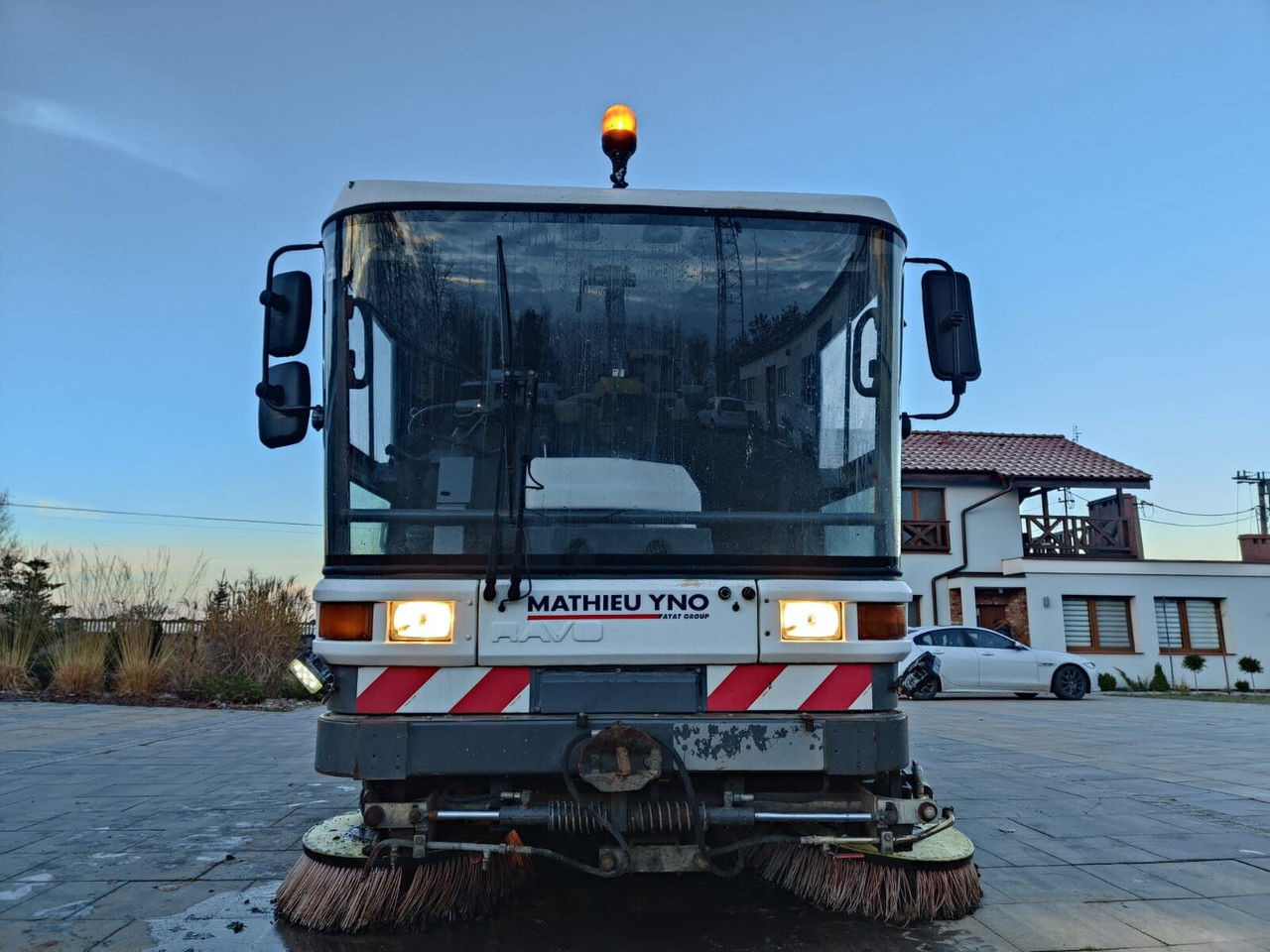 Diversen Yno Ravo 5002 530 C 540 NA CZĘŚCI Mathieu Yno Ravo 5002 530 C 540 NA CZ - Tänavapühkimismasin: pilt 1 Diversen Yno Ravo 5002 530 C 540 NA CZĘŚCI Mathieu Yno Ravo 5002 530 C 540 NA CZ - Tänavapühkimismasin: pilt 1
