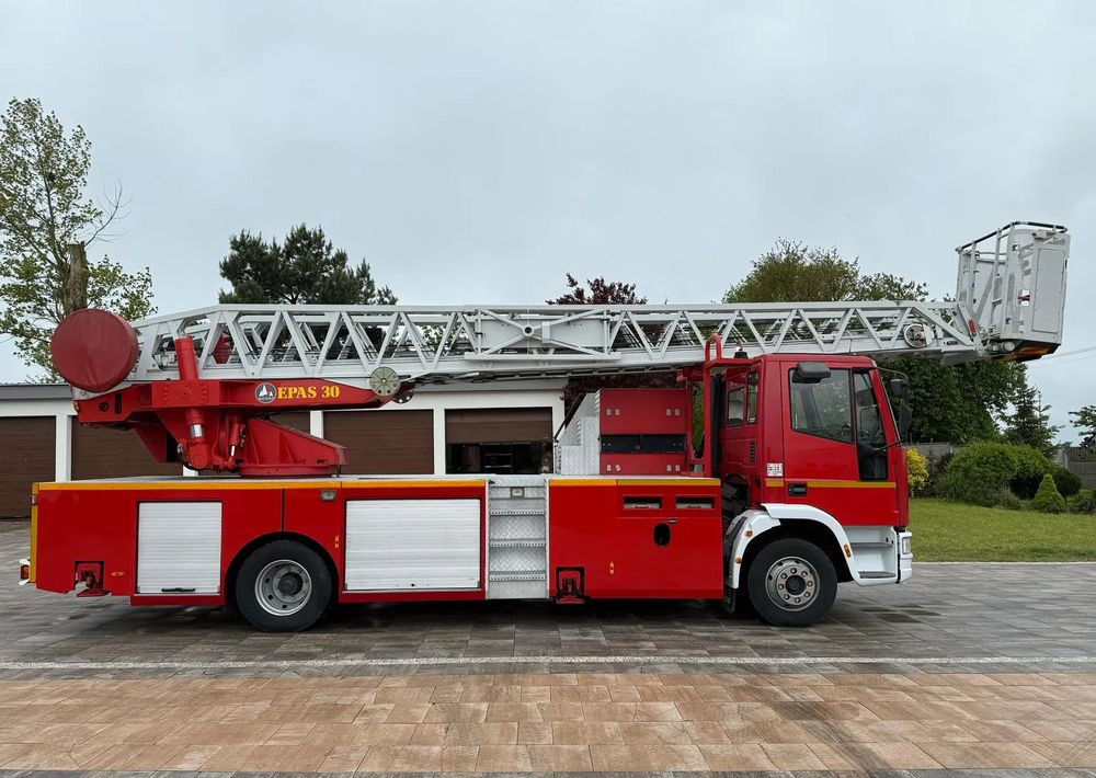 Iveco Eurocargo 130E23 - Tuletõrjeauto: pilt 4 Iveco Eurocargo 130E23 - Tuletõrjeauto: pilt 4