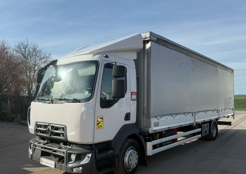 Renault D12 - Tent veoauto: pilt 3 Renault D12 - Tent veoauto: pilt 3