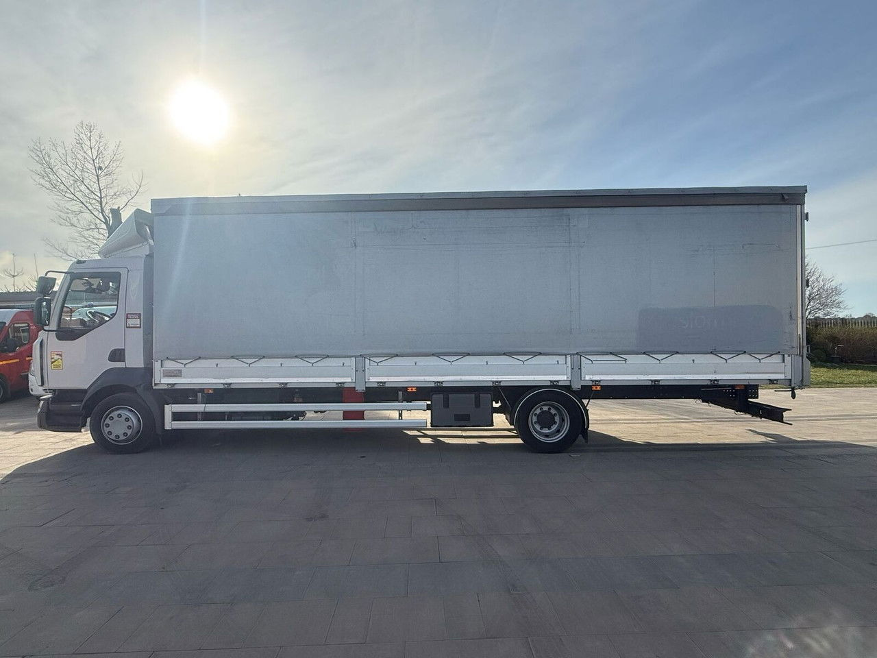 Renault D12 - Tent veoauto: pilt 5 Renault D12 - Tent veoauto: pilt 5