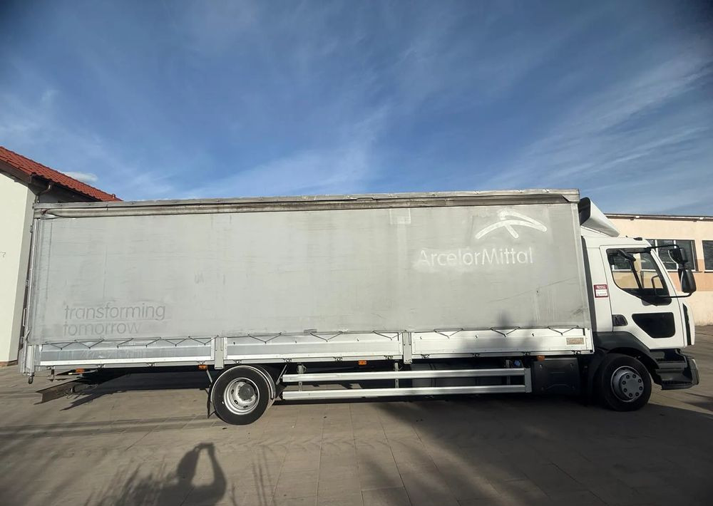 Renault D12 - Tent veoauto: pilt 4 Renault D12 - Tent veoauto: pilt 4