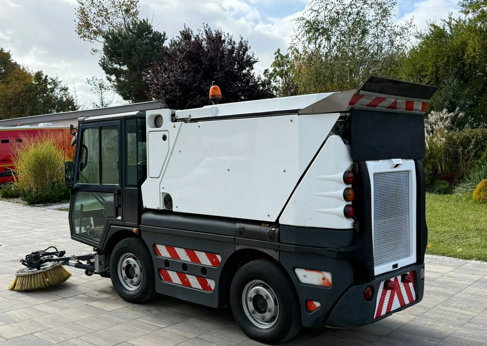 Schmidt Compact 200 - Prügiauto: pilt 3 Schmidt Compact 200 - Prügiauto: pilt 3