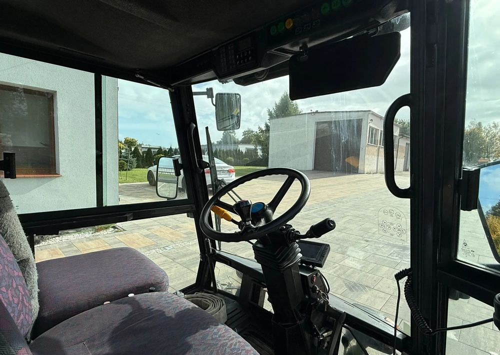 Schmidt Compact 200 - Prügiauto: pilt 5 Schmidt Compact 200 - Prügiauto: pilt 5