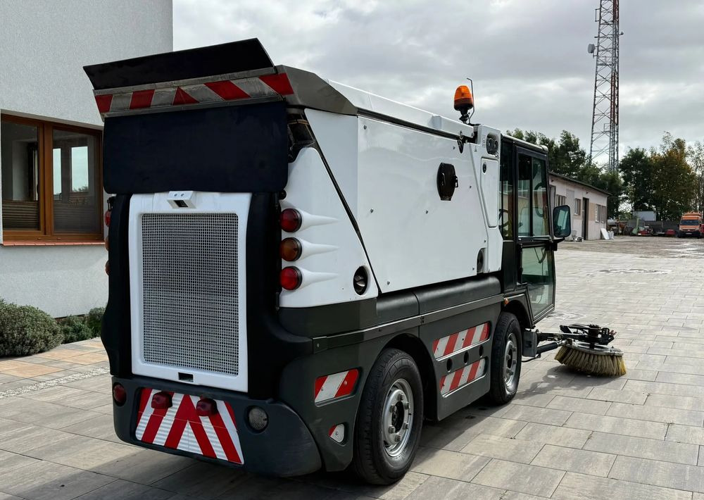 Schmidt Compact 200 - Prügiauto: pilt 4 Schmidt Compact 200 - Prügiauto: pilt 4