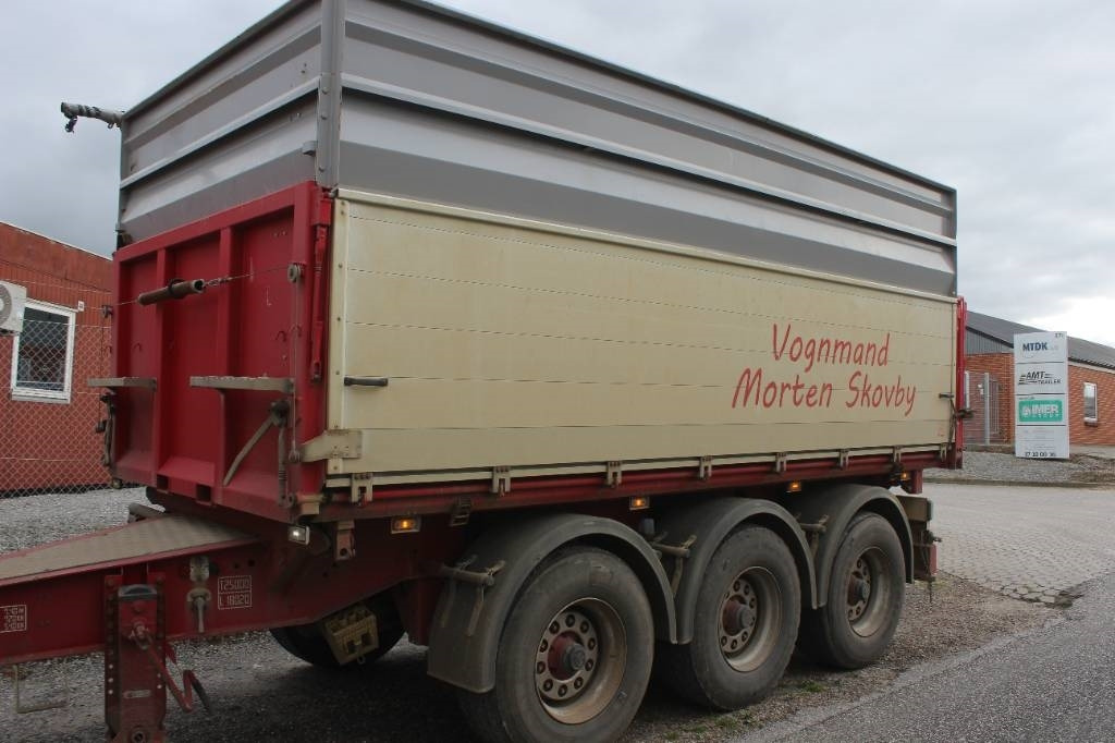 HK Tipper 3 akslet 3-vejs tipkærre - Kalluri järelhaagis: pilt 4 HK Tipper 3 akslet 3-vejs tipkærre - Kalluri järelhaagis: pilt 4