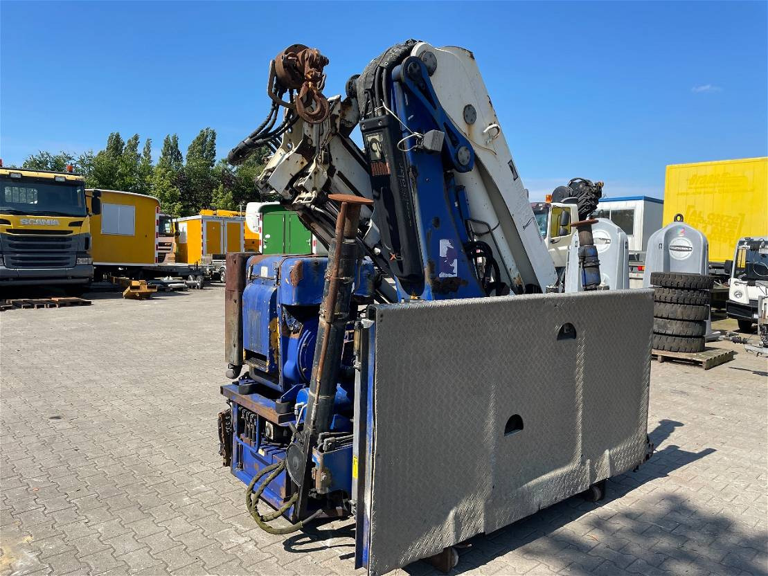 Hiab 288 roller crane with remote - Kraana-manipulaator - Veoauto: pilt 5 Hiab 288 roller crane with remote - Kraana-manipulaator - Veoauto: pilt 5