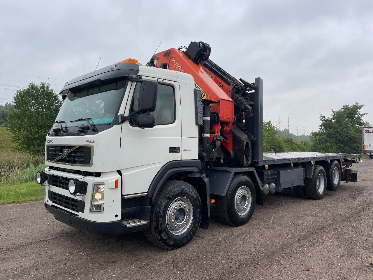 Volvo FM 12.420 with palfinger PK56002 with jib and winch, excellent condition - Kraanaga veoauto: pilt 3 Volvo FM 12.420 with palfinger PK56002 with jib and winch, excellent condition - Kraanaga veoauto: pilt 3