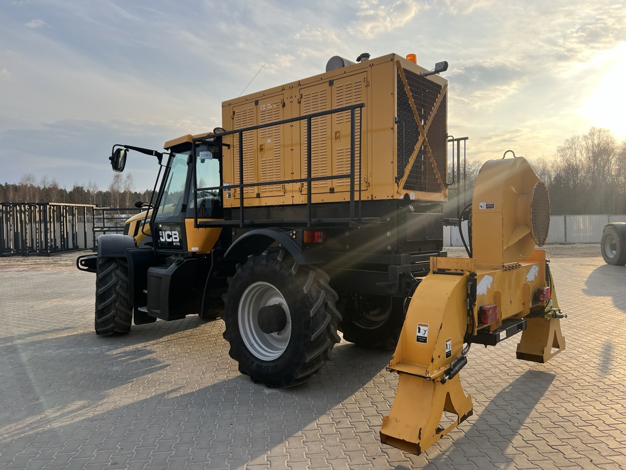 JCB Fastrac 2170 - Traktor: pilt 3 JCB Fastrac 2170 - Traktor: pilt 3