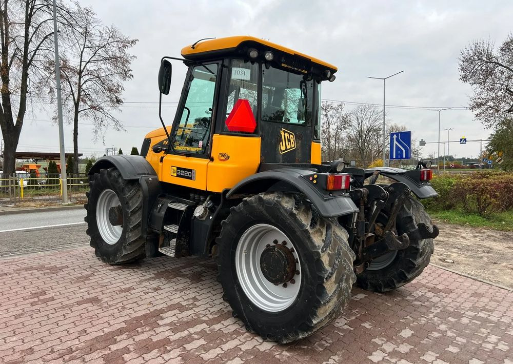 JCB Fastrac 3220 - Traktor: pilt 3 JCB Fastrac 3220 - Traktor: pilt 3