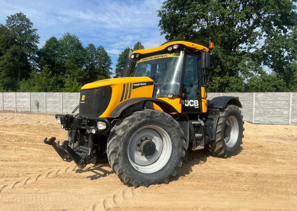 JCB Fastrac 3230 Xtra - Traktor: pilt 1 JCB Fastrac 3230 Xtra - Traktor: pilt 1