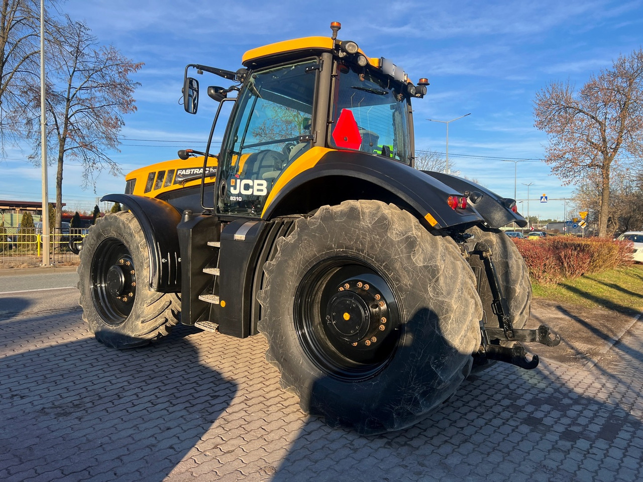 JCB Fastrac 8310 - Traktor: pilt 3 JCB Fastrac 8310 - Traktor: pilt 3