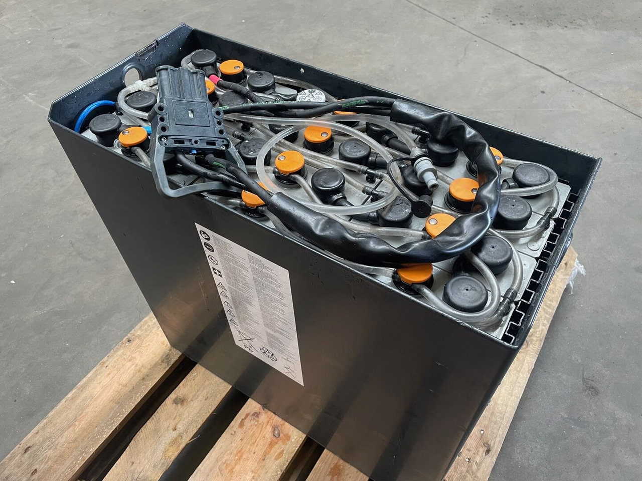 Hawker 24 Volt I 3 PZS 375 - Aku - Materjali käitlemise seade: pilt 1 Hawker 24 Volt I 3 PZS 375 - Aku - Materjali käitlemise seade: pilt 1
