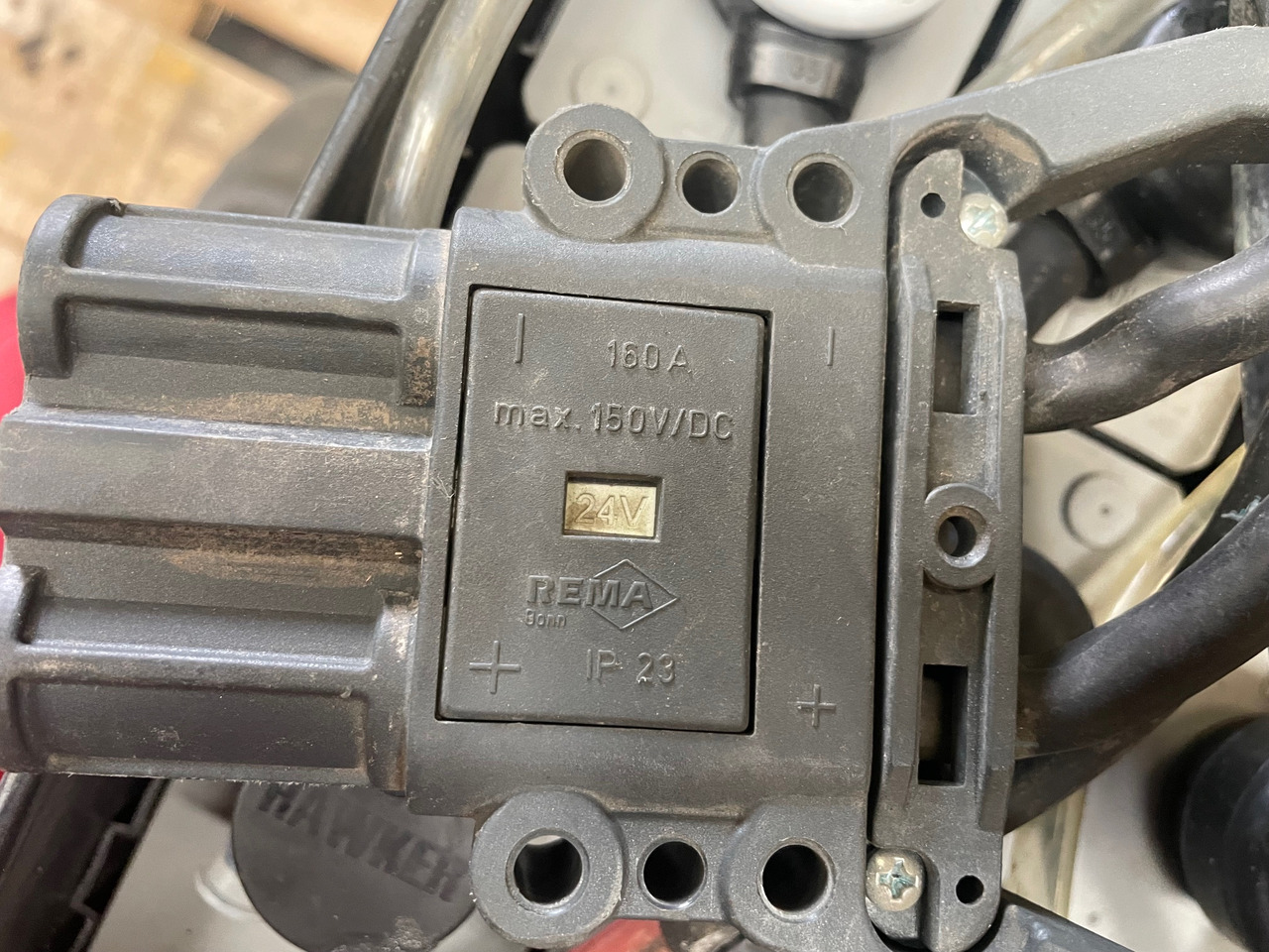 Hawker 24 Volt I 3 PZS 375 - Aku - Materjali käitlemise seade: pilt 4 Hawker 24 Volt I 3 PZS 375 - Aku - Materjali käitlemise seade: pilt 4
